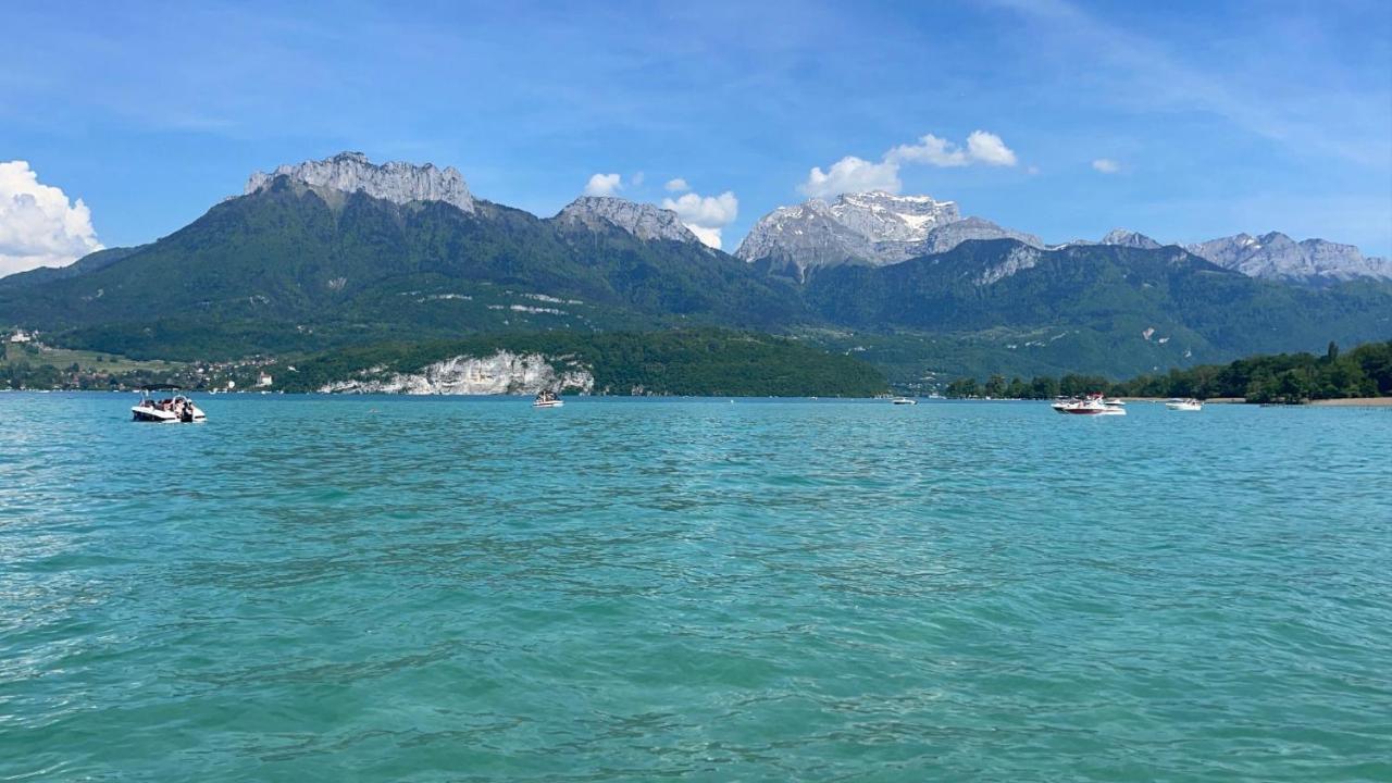 La loge de pierre au coeur de la vieille ville d Annecy Extérieur photo