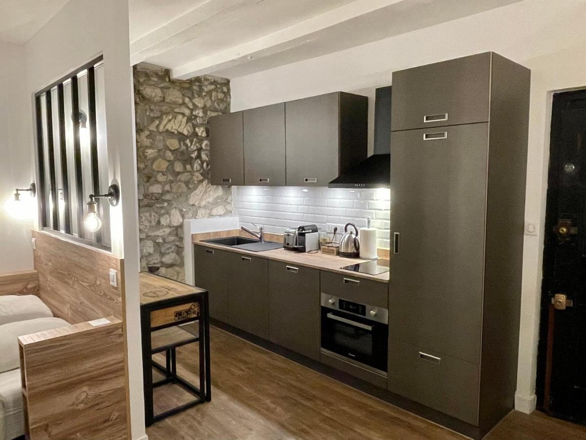 La loge de pierre au coeur de la vieille ville d Annecy Extérieur photo